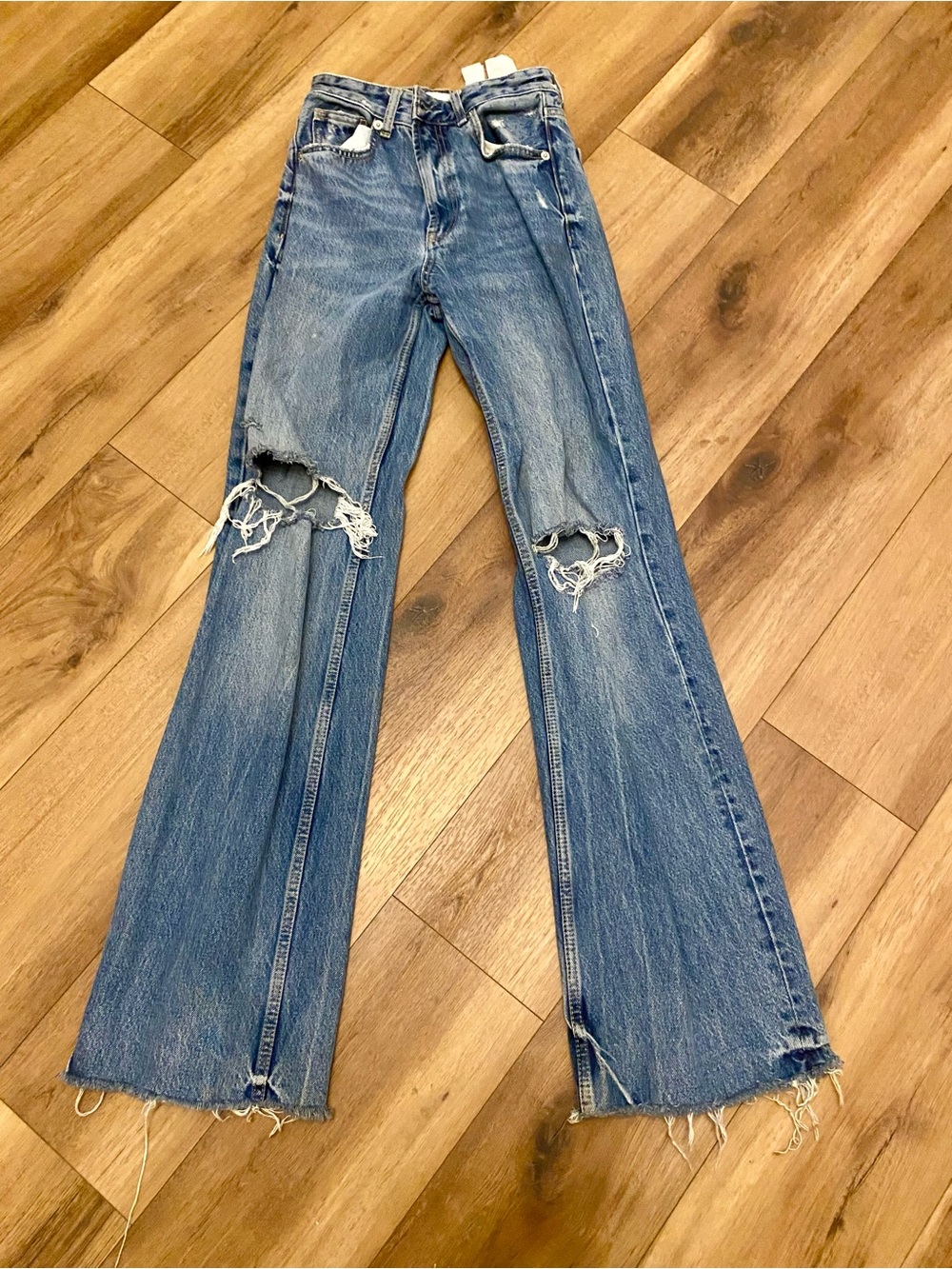 Zara distressed Blue Women’s Jeans